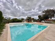 Casa com 4 quartos à venda, 809 m² por R$ 6.380.000...