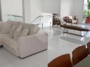 Casa com 4 quartos à venda em Chácaras Copaco SP