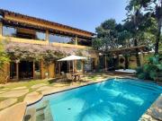 Casa com 4 quartos à venda em Jardim Acapulco SP Casa com 4 quartos à venda em Jardim Acapulco SP