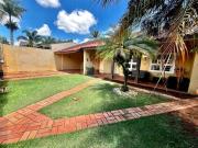 Casa com 4 quartos à venda em Jardim Colombo SP