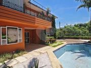 Casa com 4 quartos à venda em Jardim Leonor SP