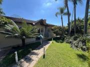 Casa com 4 quartos á venda por R$ R$ 2.330.000,00...