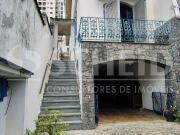 Casa com 4 Quartos com 160m², 1 suite, 4 banheiros, 5...