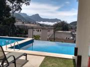Casa com 4 Quartos e 1 banheiro à Venda, 131 m² por R$...