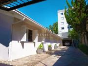 Casa com 4 Quartos e 1 banheiro à Venda, 164 m² por R$...