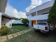 Casa com 4 Quartos e 2 banheiros à Venda, 250 m² por R$...