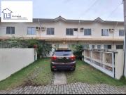 Casa com 4 Quartos e 4 banheiros à Venda, 113 m² por R$...