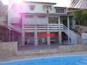 Casa com 4 Quartos e 4 banheiros à Venda, 320 m² por R$...