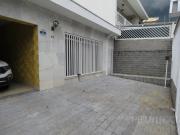 Casa com 4 Quartos e 4 banheiros à Venda, 337 m² por R$...