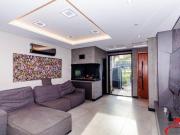 Casa com 4 quartos e 4 vagas em Canoas