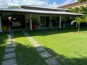 Casa com 4 Quartos e 5 banheiros à Venda, 1000 m² por R$...