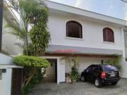 #=Casa com 4 Quartos e 6 banheiros à Venda, 400 m² por...