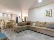 CASA COM 4 QUARTOS EM LOTE DE 949,77 M², EM CONDOMÍNIO...