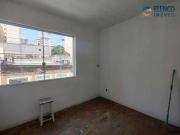 Casa com 4 quartos para alugar, 140 mÂ² por R$...