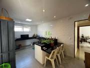 Casa com 4 Quartos para alugar, 285 mÂ² por R$...