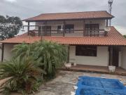 Casa com 4 quartos para alugar na Rua Governador Leonel...