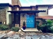 Casa com 4 Quartos para Venda, Santa Amélia, próximo à...