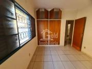 Casa com 4 Quartos, sendo 2 suÃtes, 220mÂ² no bairro...