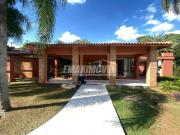 Casa com 4 Quartos sendo 2 suítes e espaço gourmet com...