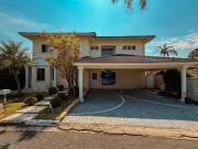 Casa com 4 quartos sendo 3 suítes à venda na Granja...