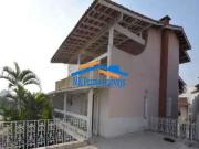 Casa com 4 quartos sendo 3 Suítes e 3 Vagas de Garagem