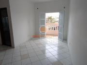 CASA COM 4 QUARTOS SENDO DUAS SUITES PISCINA