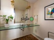 Casa com 4 suítes 885m², disponivel para locação por R$...