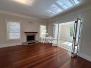 Casa com 4 suÃtes para alugar, 457 mÂ² por R$ 24.180/mÃªs