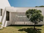 Casa com 4 suítes para venda e locação no Cond. Morada...