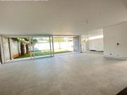 Casa com 4 suítes 4 vagas a venda no Campo Belo