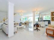 Casa com 4 suítes à venda, 270 m² por R$ 2.999.999...