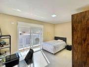 Casa com 4 dormitórios à venda, 315 m² por R$...