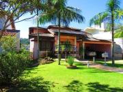 Casa com 4 suítes à venda, 348 m² Condomínio Bosques de...