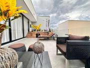 Casa com 4 suítes à venda, 429 m² por R$ 2.400.000 Alta...
