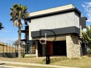 Casa com 4 suítes à venda, 469 m² por R$ 5.190.000...