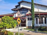 Casa com 4 suites a venda no Condominio Marambaia em Vinhedo