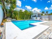 Casa com 5 dormitÃ³rios, 422 mÂ² venda por R$...