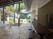 Casa com 5 dormitórios para alugar, 200 m² por R$...