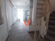 Casa com 5 dormitÃ³rios para alugar, 289 mÂ² por R$...