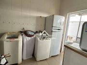 Casa com 5 dormitórios para alugar, 300 m² por R$...