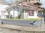 Casa com 5 dormitÃ³rios para alugar com 300 mÂ² Victor...