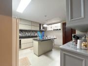 Casa com 5 dormitÃ³rios Ã venda, 318 mÂ² por R$...