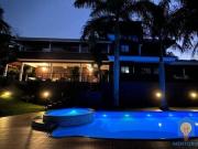 Casa com 5 dormitórios, 890 m² venda por R$ 2.750.000,00...