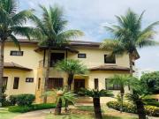 Casa com 5 dormitórios à venda, 1060 m² por R$...