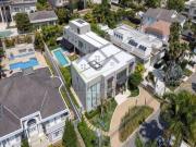 Casa com 5 dormitórios à venda, 1180 m² por R$...