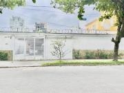 Casa com 5 dormitórios à venda, 178 m² por R$ 860.000,00...