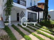 Casa com 5 dormitórios à venda, 185 m² por R$...