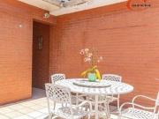 Casa com 5 dormitórios à venda, 210 m² por R$ 890.000,00...