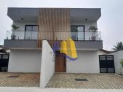Casa com 5 dormitórios à venda, 228 m² por R$...