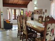 Casa com 5 dormitórios à venda, 249 m² por R$...